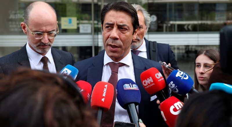 Suspensão de 45 dias para presidente do Benfica após críticas a árbitro