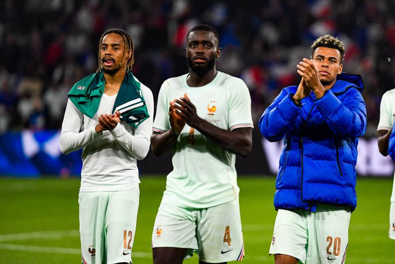 Le PSG : Bradley Barcola en embuscade pour prendre la place de titulaire des Bleus