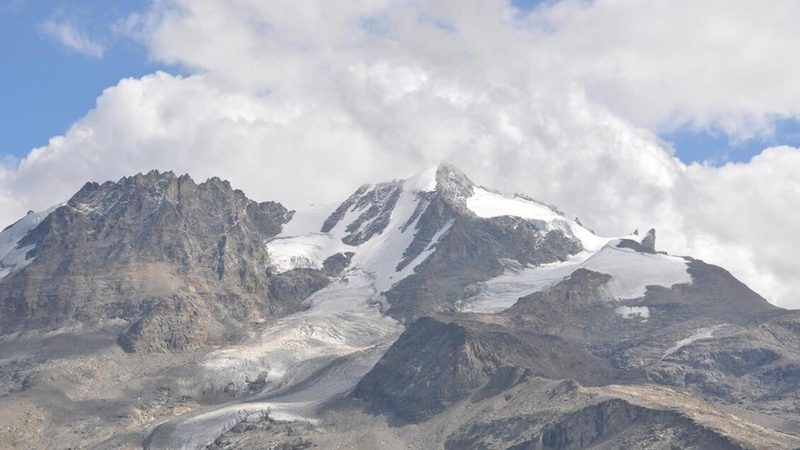 Tragedia sul Gran Paradiso: tre alpinisti italiani perdono la vita in un incidente