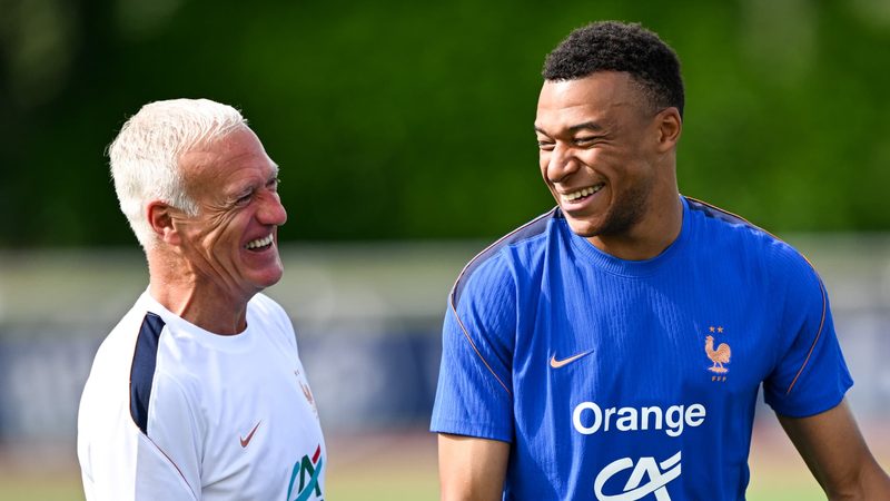 Kylian Mbappé : entre soutien et critiques, l'After s'interroge sur son rôle de capitaine