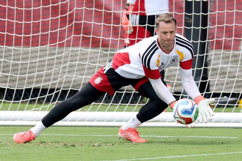 Tensión en el arco: Manuel Neuer regresa para el debut de Alemania contra Curazao