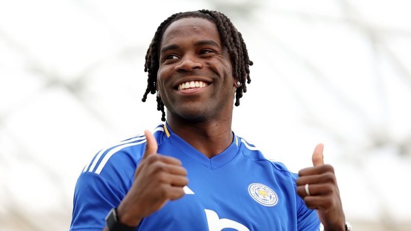 Fiorentina punta su Radu Dragusin: Caleb Okoli come alternativa in difesa