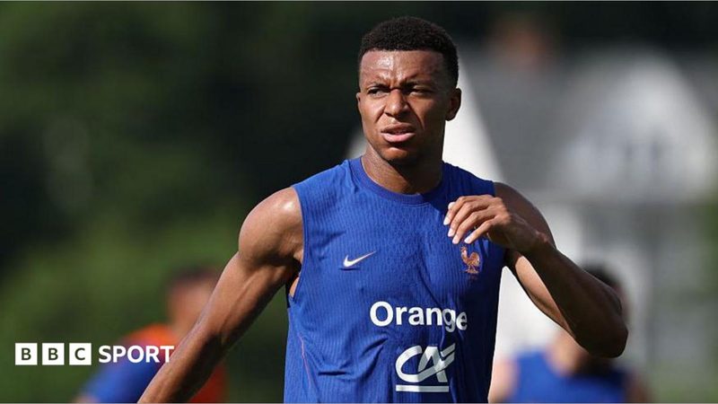Kylian Mbappe Commits to Enhanced Defensive Role Ahead of World Cup 2026