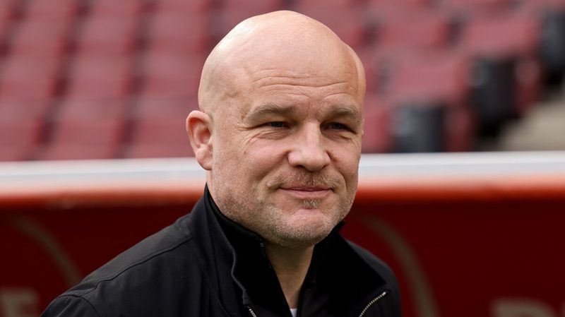 Gladbach plant drastischen Kaderumbau: Neuhaus und Scally stehen im Fokus