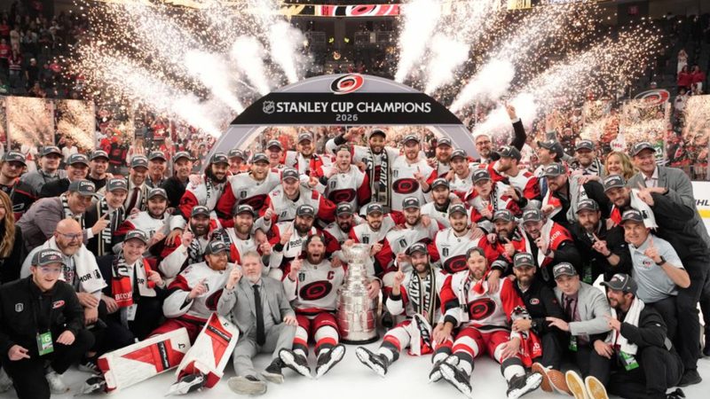 Carolina Hurricanes regresa a la cima y conquista la Stanley Cup tras 20 años