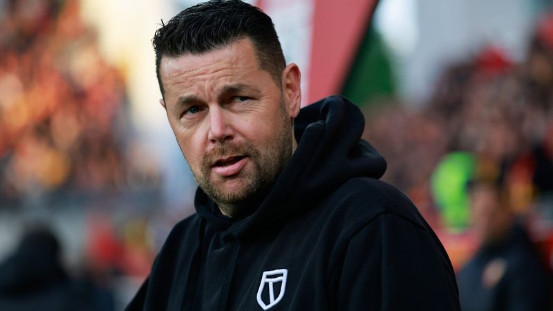 Pierre Sage Takes the Helm at Crystal Palace After Successful Stint at RC Lens