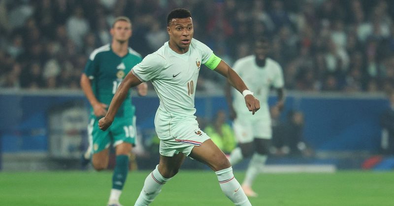 L'équipe de France débute son Mondial face au Sénégal avec ICI Breizh Izel