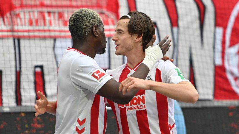 1. FC Köln könnte Jakub Kaminski an die Premier League verlieren