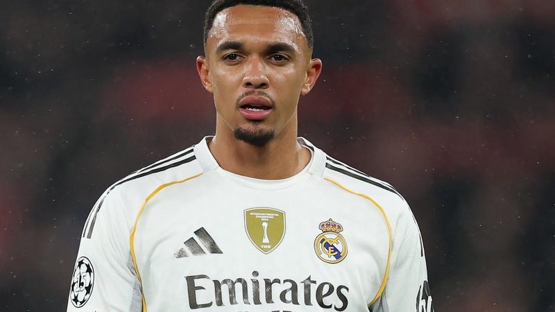 La ausencia de Alexander-Arnold reabre el debate en la selección inglesa
