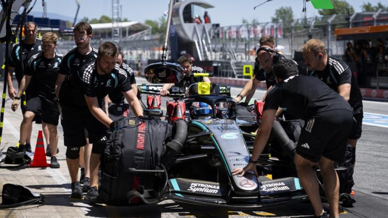 Mercedes enfrenta crisis de fiabilidad en la lucha por el Mundial de Fórmula 1