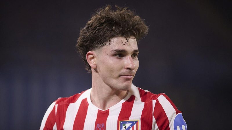 Cerezo responde al interés del Barça y confirma oferta del Madrid por Julián Álvarez