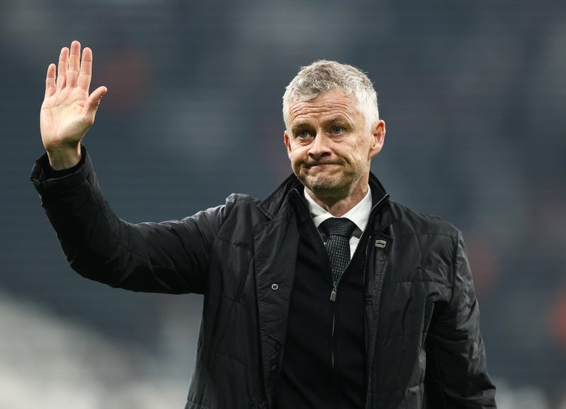 Managerial Shuffle: Solskjaer Eyes Return as Ipswich Seeks New Coach