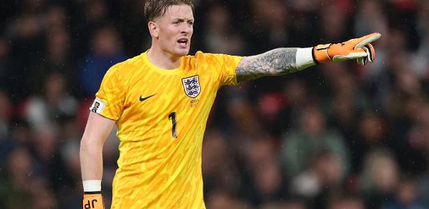 Jordan Pickford: A Ascensão do Goleiro que Superou a Fama de 'T-Rex' na Inglaterra