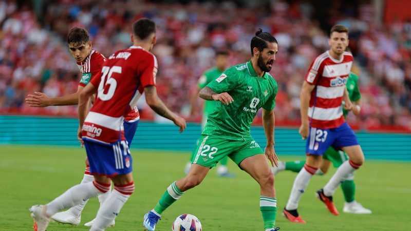 El Betis se medirá al Granada en el Trofeo Ciudad de Granada el 25 de julio