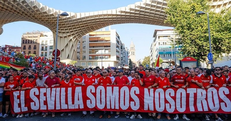 El sevillismo se une en protesta: ¡No al desmantelamiento del Sevilla FC!