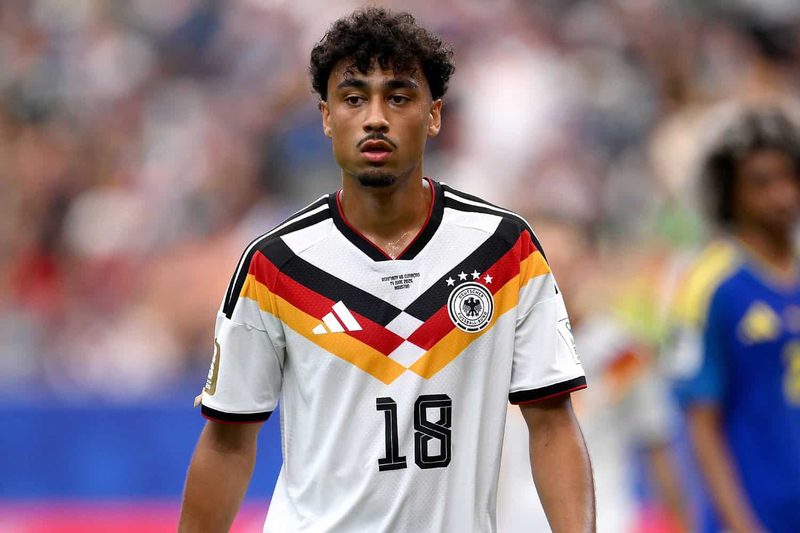 FC Bayern steht vor Transfer von Nathaniel Brown – Nürnberg profitiert finanziell