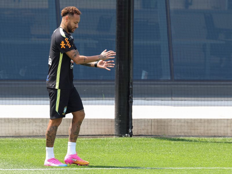 Neymar regresa a los entrenamientos, pero Brasil enfrenta dudas ante Haití