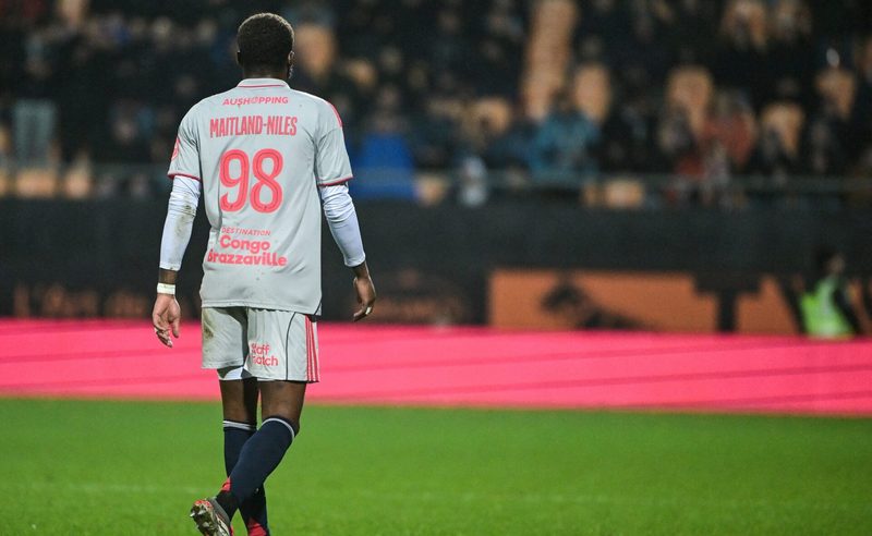 Le coup de gueule de Paulo Fonseca après l'exclusion d'Ainsley Maitland-Niles