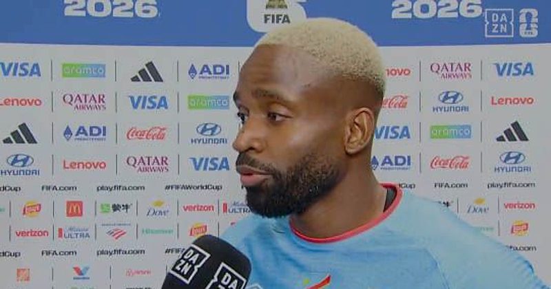 Bakambu celebra el primer punto histórico de la RD Congo en el Mundial