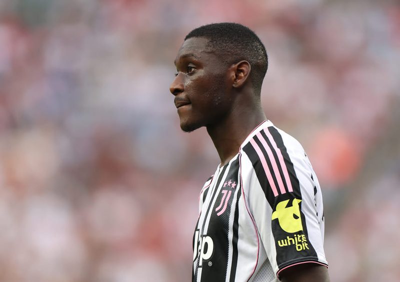 La Juventus intensifica i contatti per Kolo Muani e Lucumi, spunta Meret