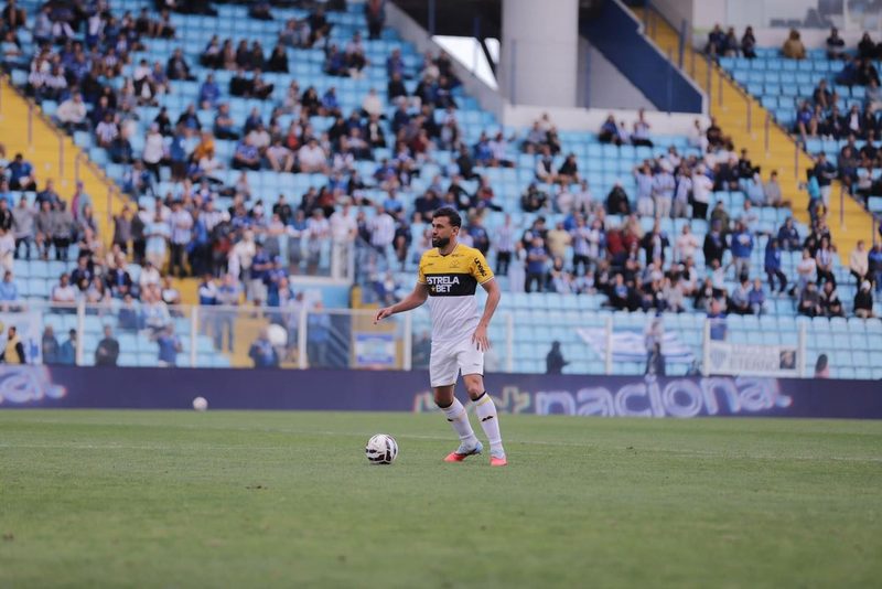 Retorno de Luciano Castán anima Criciúma para duelo contra o América-MG
