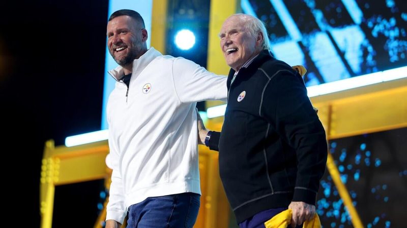 Unveiling the Legends: The Top 25 Players in Pittsburgh Steelers History