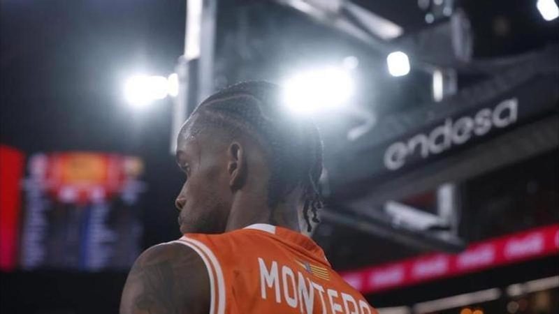 Clyburn brilla en la prórroga y le da el primer punto al Barça en la final del Roig Arena
