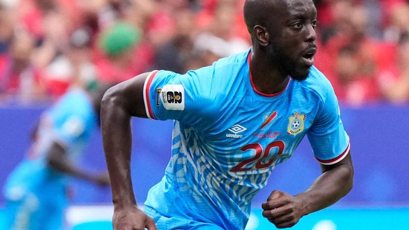 Yoane Wissa brilla en el Mundial y enfrenta su oscuro pasado de ataque con ácido