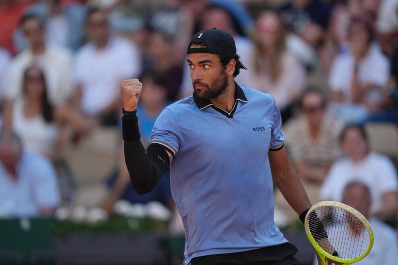Matteo Berrettini si prepara per Wimbledon: il tennis italiano in crescita grazie a Sinner