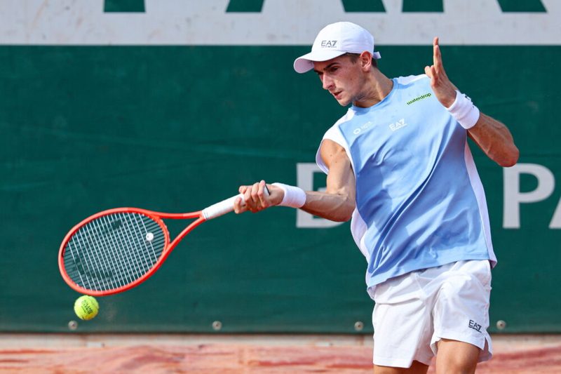 Matteo Arnaldi rischia di perdere il posto da testa di serie a Wimbledon