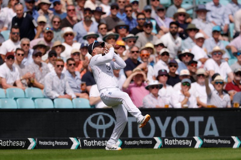 England Faces Crisis as New Zealand Capitalizes on Critical Mistakes