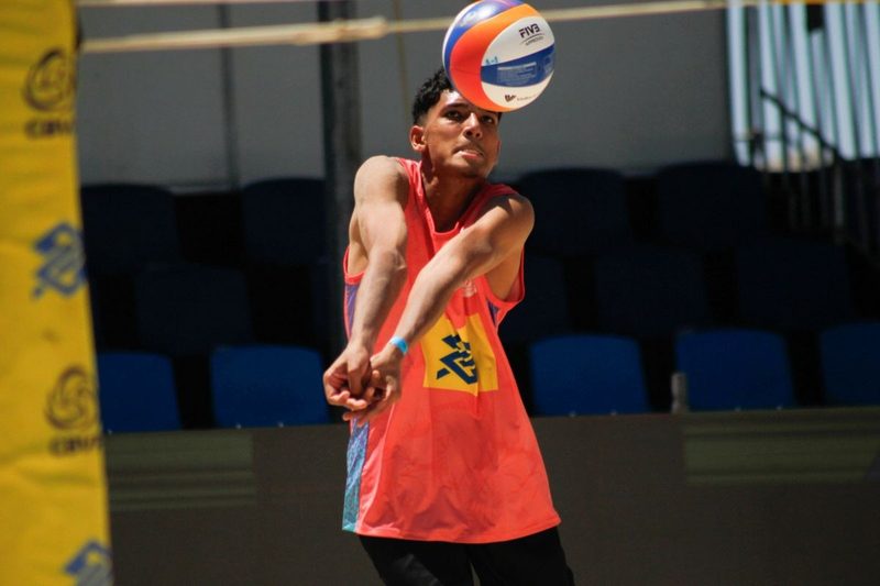 O surpreendente crescimento de Lionel, o Messi do vôlei de praia brasileiro