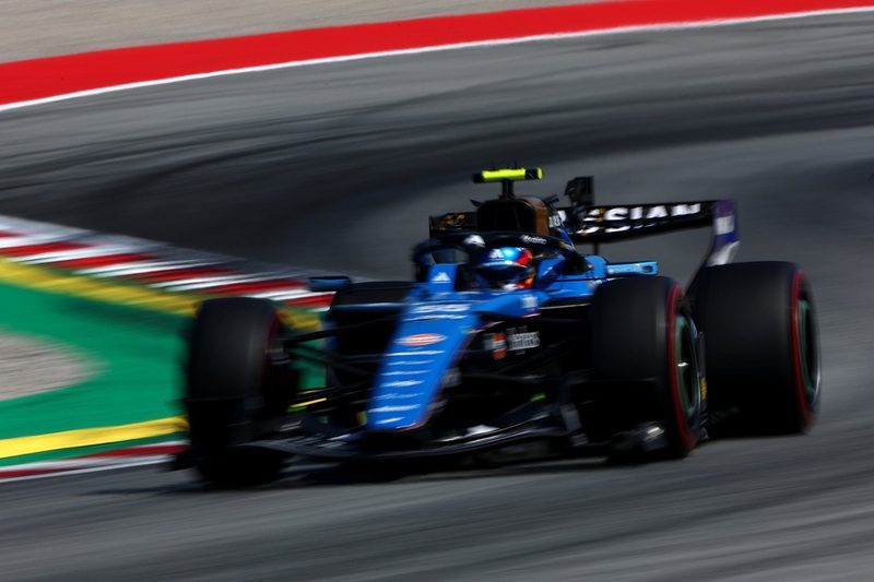 Carlos Sainz considera saída da Williams em busca de vaga na Audi