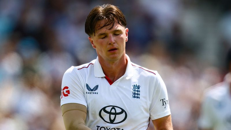 England's Morning Meltdown Hands Control to New Zealand in Second Test Showdown