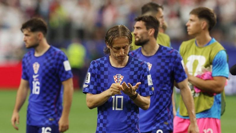 Mille pensieri per Modric: un debutto deludente e il futuro in bilico