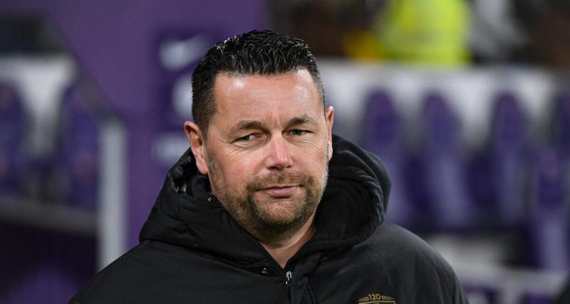 Le Racing Club de Lens tourne la page Pierre Sage avec Dino Toppmöller