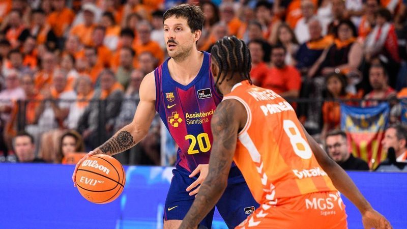 Clyburn y Laprovittola brillan en la épica victoria del Barça contra Valencia Basket