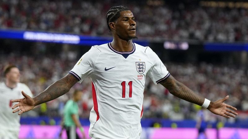 Rashford se aferra al Barça en medio de incertidumbre y cambios en el mercado