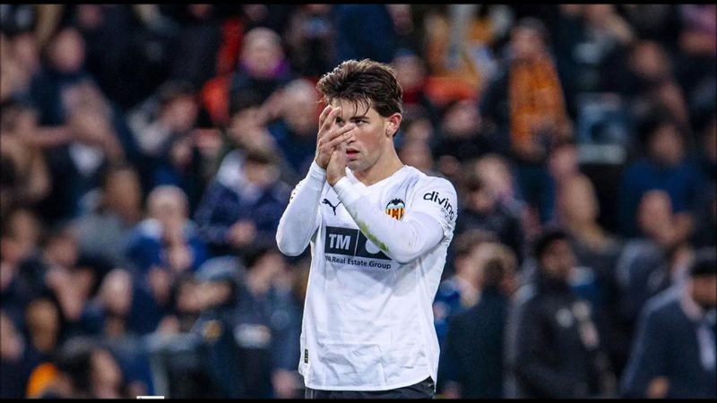 El Celta de Vigo aumenta su interés por Jesús Vázquez del Valencia CF