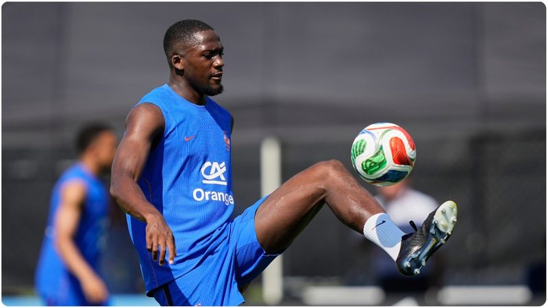 Konaté brilla en su primer entrenamiento con Francia, respaldado por Mbappé