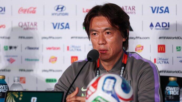 Südkoreas Trainer beklagt Spionage: Drohne vor Mexiko-Spiel abgeschossen