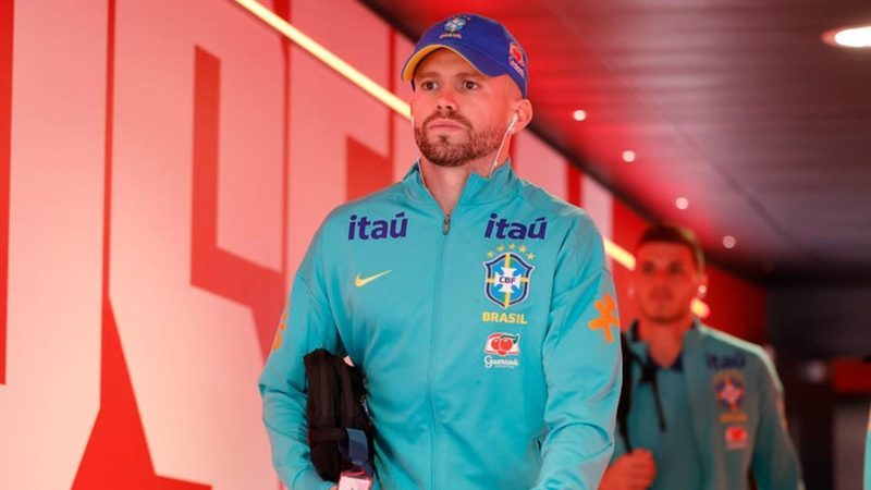 Caio Henrique se convierte en el primer fichaje de Jordi Cruyff para el Ajax