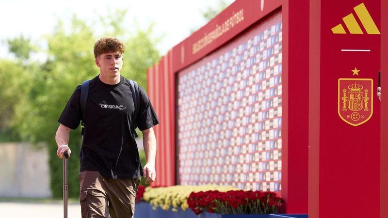 Víctor Muñoz sufre nueva lesión y se pierde partidos clave con la selección española