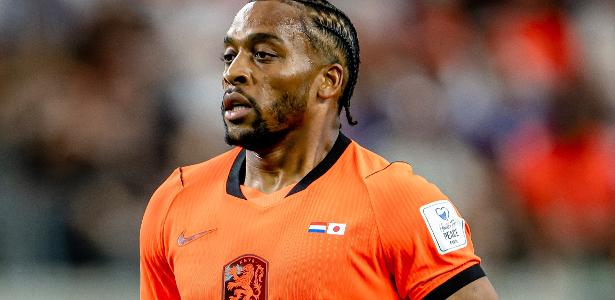 Quinten Timber é desfalque da Holanda após concussão em treino antes da Copa