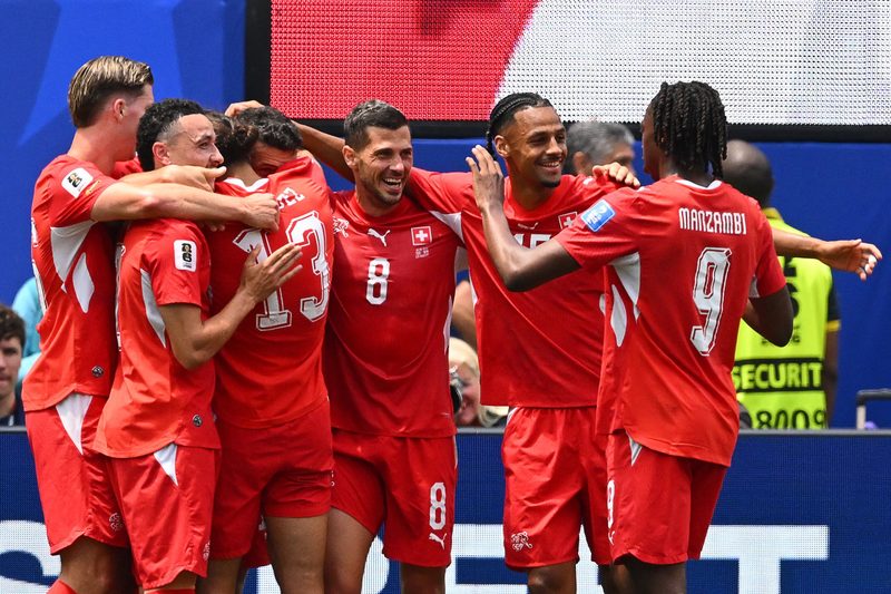 Schweiz überzeugt mit 4:1-Sieg, doch kritische Stimmen bleiben laut