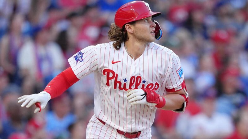 This Week's Top Fantasy Baseball Sleepers: Goldschmidt and Bohm Shine