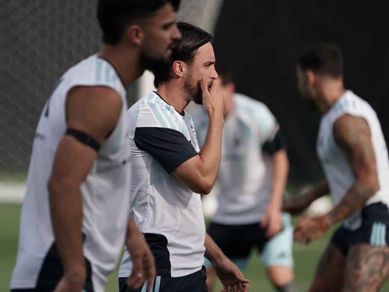 Nicolás Tagliafico avanza en su recuperación y Scaloni enfrenta un dilema clave