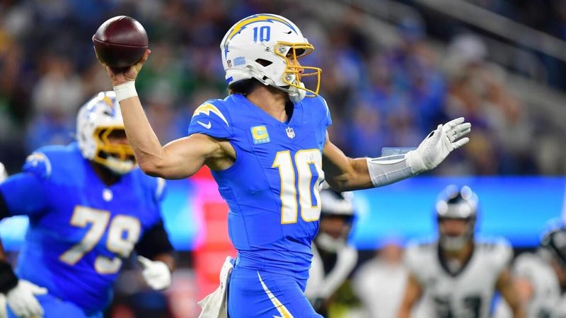 Chargers' Offense Set to Soar Under Mike McDaniel: A Game-Changer for Fantasy Football