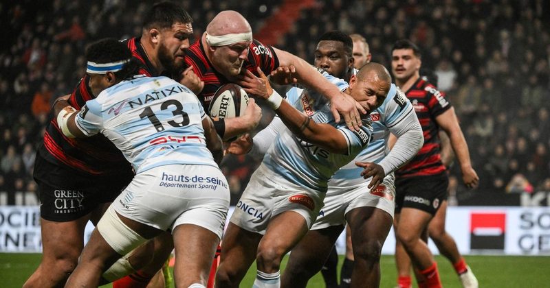 Le Stade Toulousain écrase le Racing 92 et se qualifie pour la finale avec un score historique