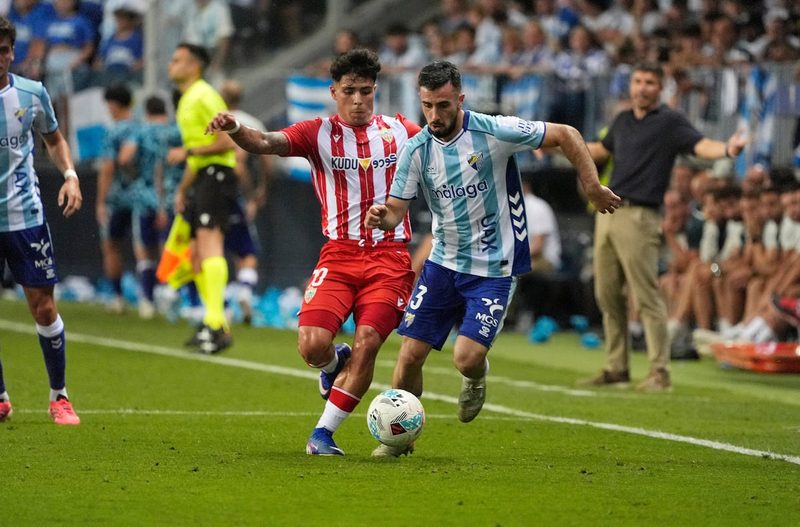 Málaga CF y UD Almería buscan el regreso a la élite en una final histórica